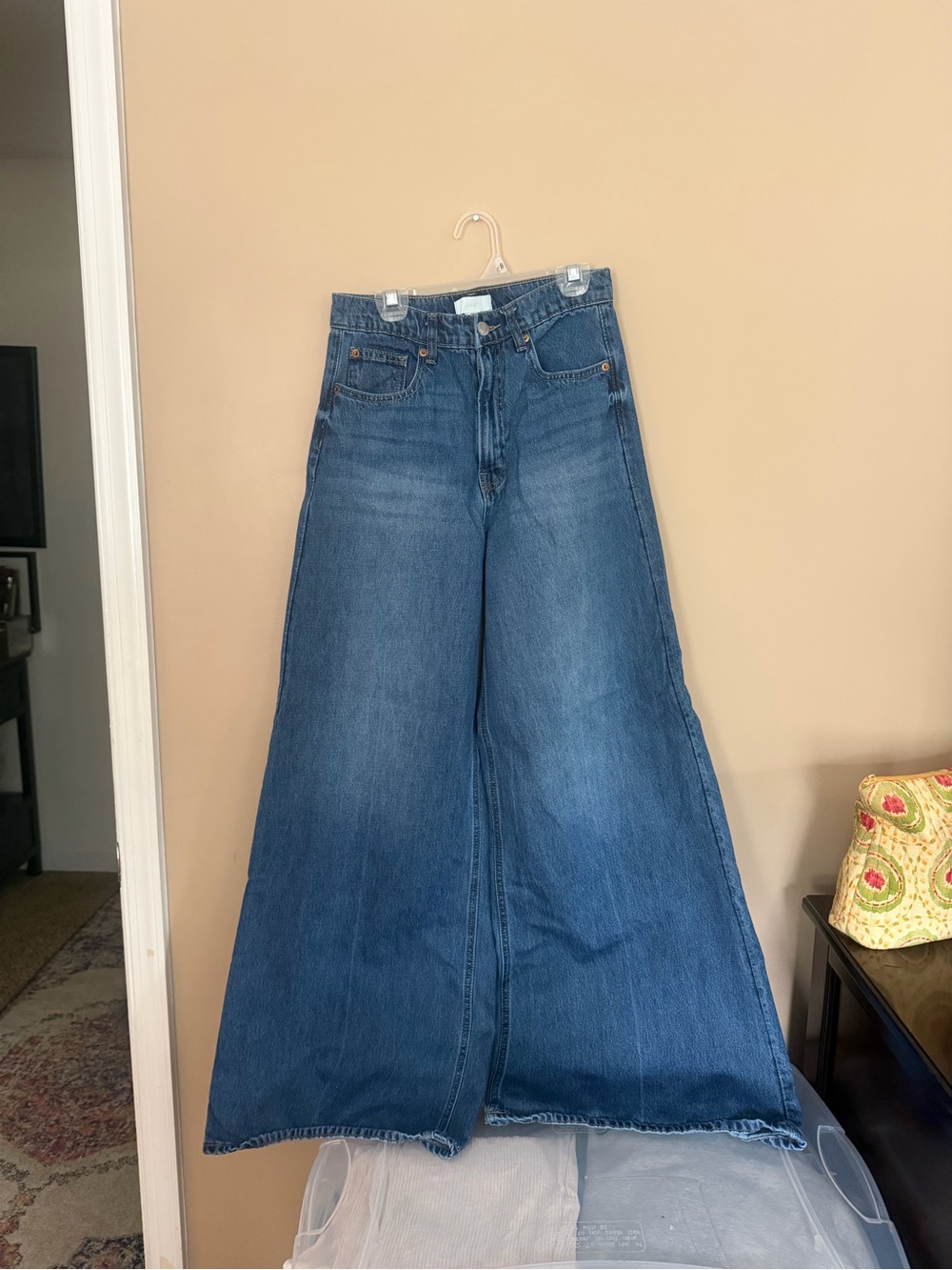 H&M Wide-Leg High Waist Jeans in Blue Denim